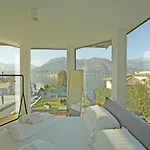 Villa Bianca Directly On The Modern Amazing