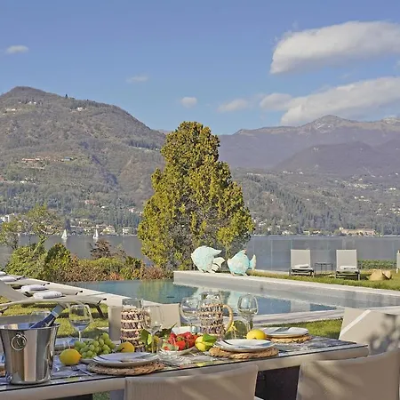 Villa Bianca Directly On The Modern Amazing